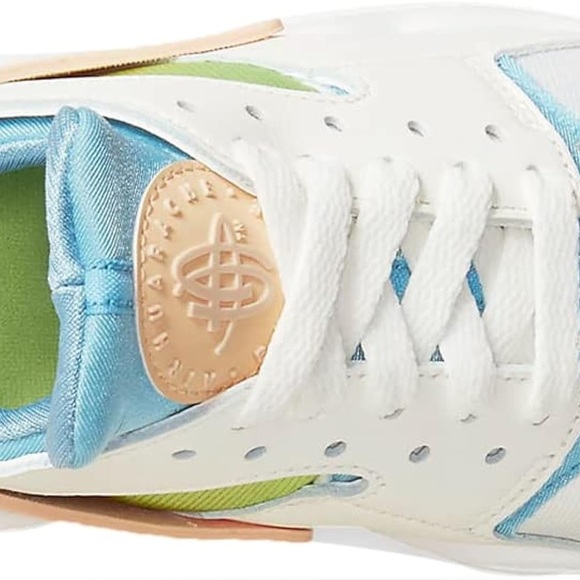 Nike 
huarache 
'sun club'
brand new
NWOT - Picture 5 of 12